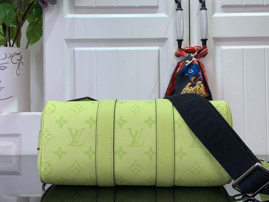 루이비통 키폴 반둘리에 M14078 151125cm 연 황녹색5.jpg