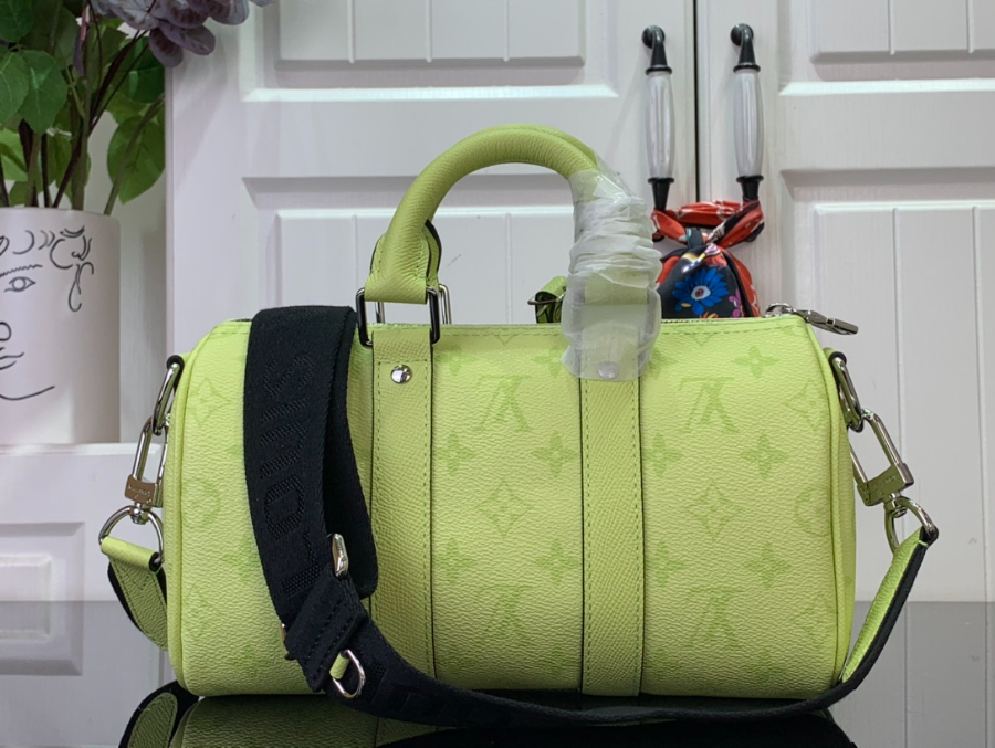 루이비통 키폴 반둘리에 M14078 151125cm 연 황녹색2.jpg