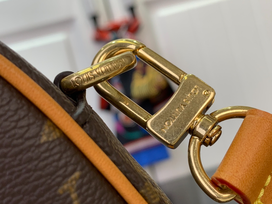 루이비통 트로카데로 웨어러블 월릿 M14058 206.513cm 브라운8.jpg