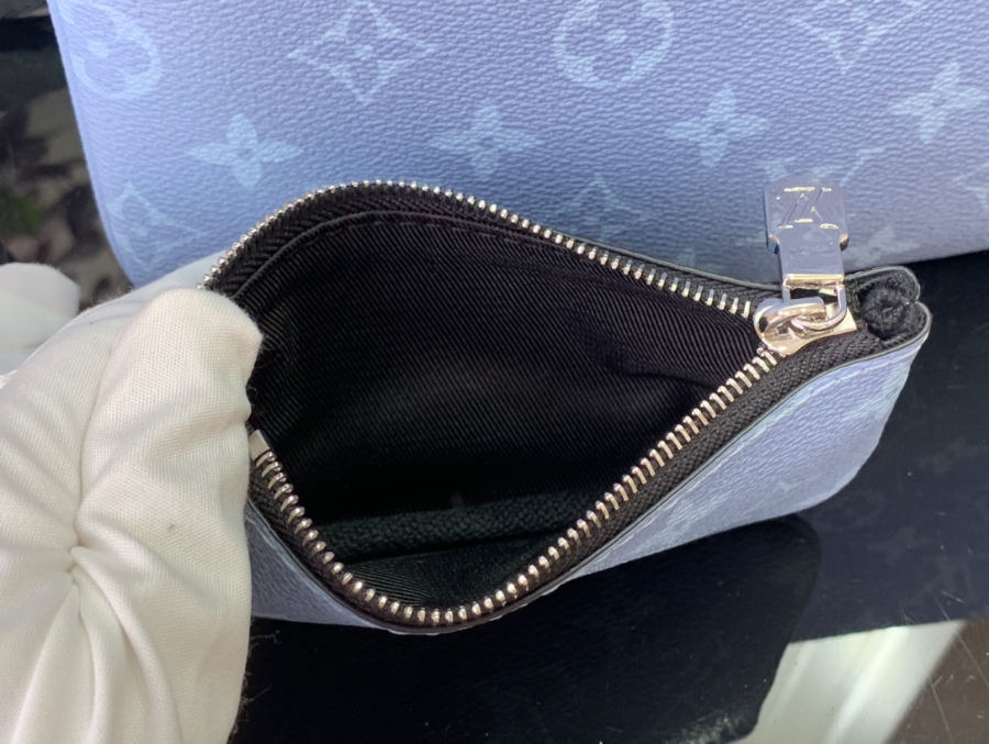 루이비통 트리오 메신저 M14069 18.5725cm 블루6.jpg