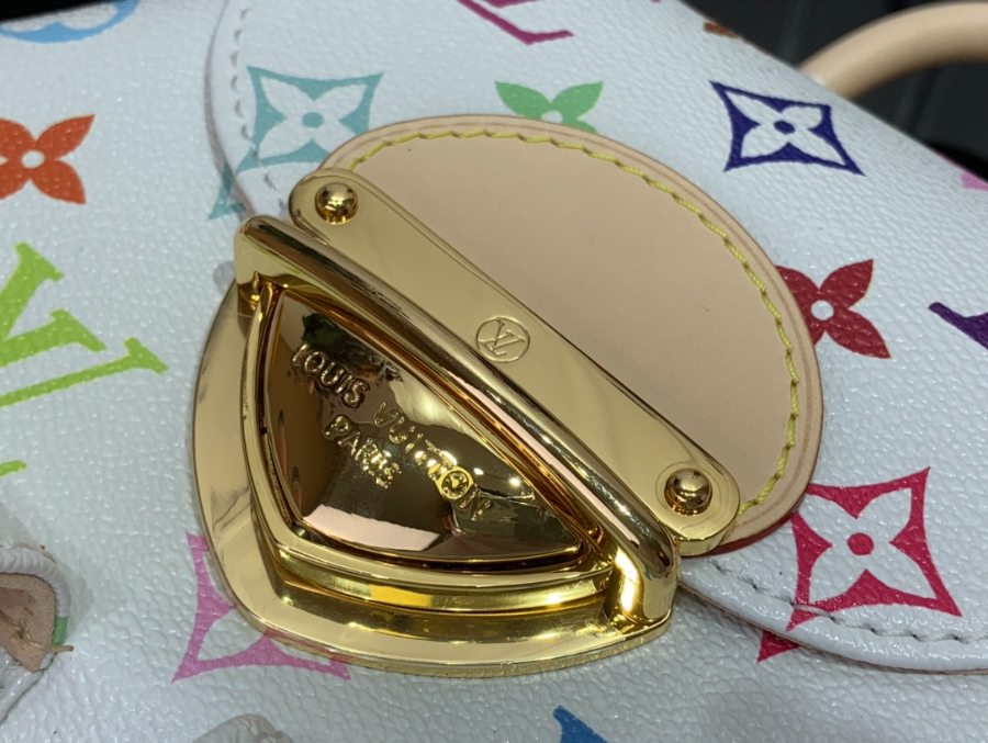 루이비통 LV X TM 베니스 멀티컬러 화이트 M13081 24267cm6.jpg