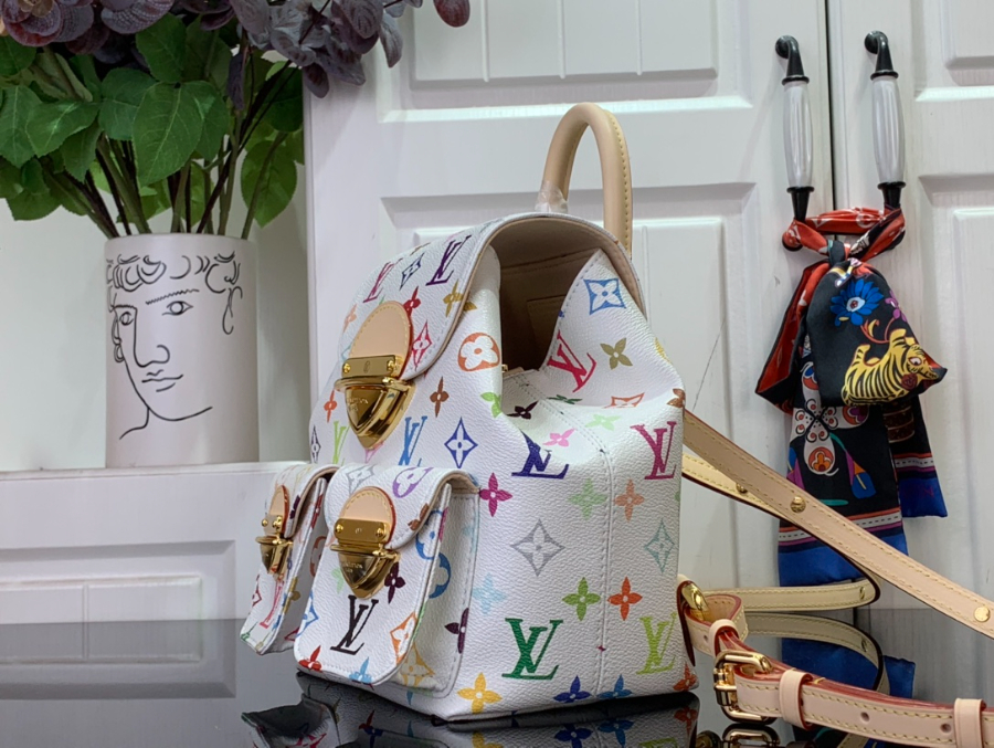 루이비통 LV X TM 베니스 멀티컬러 화이트 M13081 24267cm2.jpg