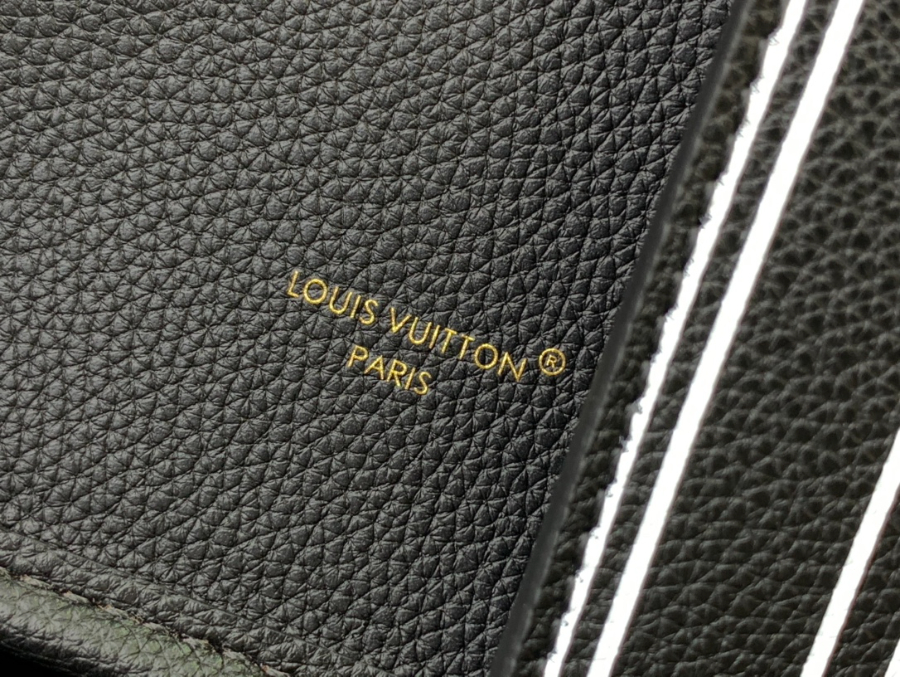 루이비통 네버풀 반둘리에 인사이드 아웃 M12099 24149cm 블랙9.jpg
