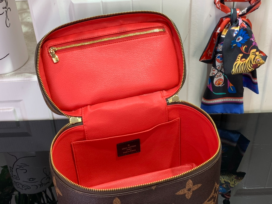 루이비통 니스 BB 토일레트리 파우치 M47212 241814.5cm5.jpg