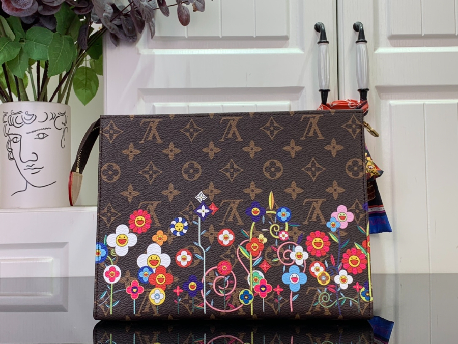 루이비통 LV X TM 토일레트리 파우치 205.525cm 브라운 M141802.jpg