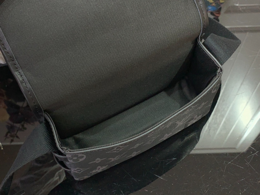 루이비통 보스포어 웨어러블 M12599 12719cm5.jpg