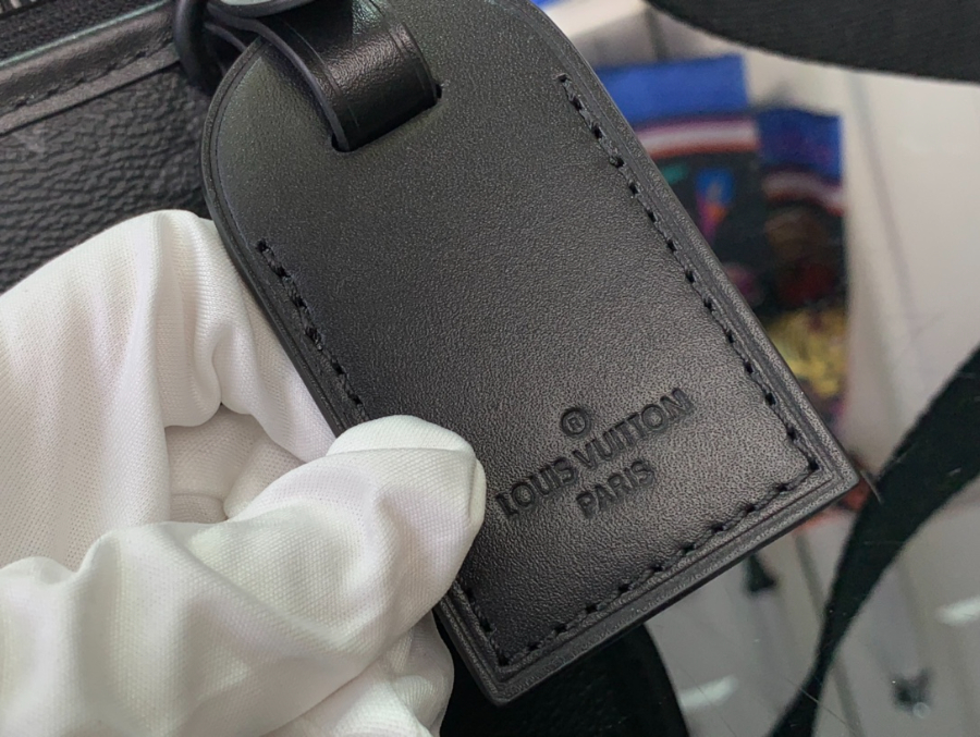 루이비통 보스포어 웨어러블 M12599 12719cm8.jpg