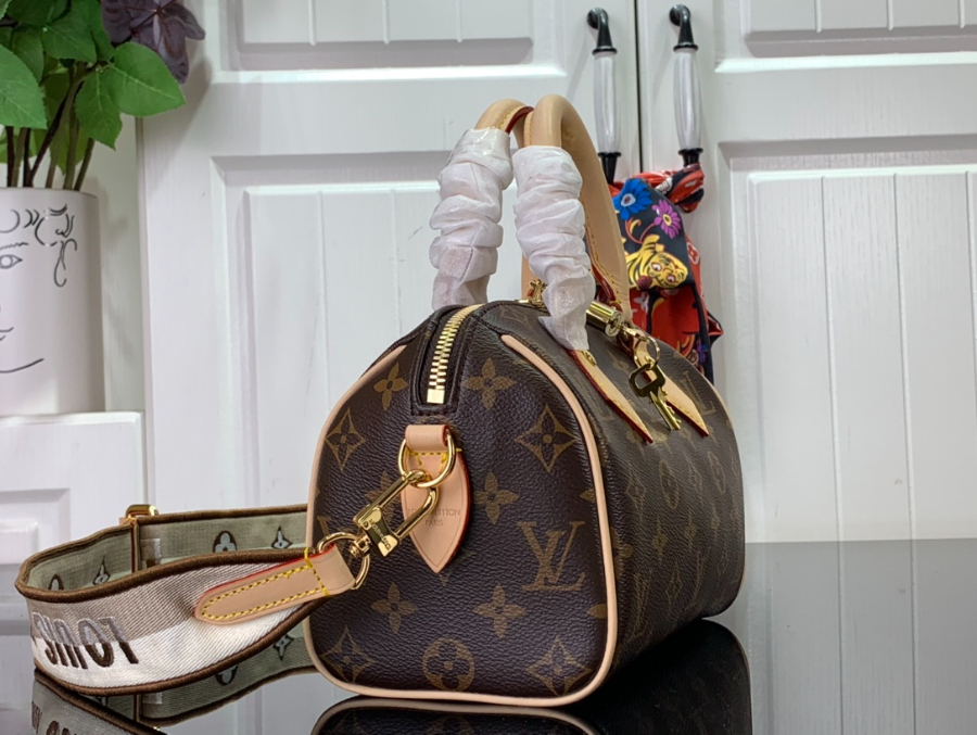 루이비통 스피디 반둘리에 20 모노그램 M46222 20.513.512cm2.jpg