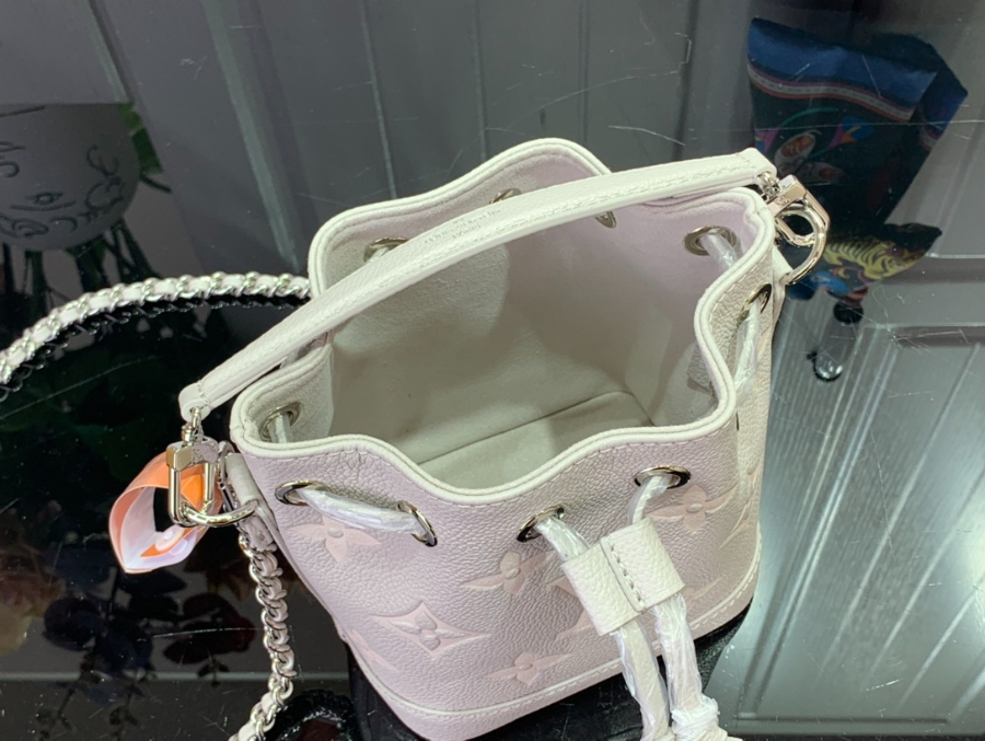 루이비통 나노 노에 라이트 퍼플 161013cm M142245.jpg