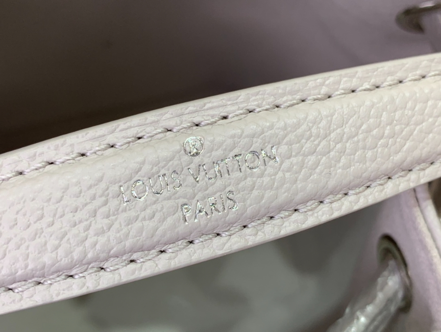 루이비통 나노 노에 라이트 퍼플 161013cm M142249.jpg