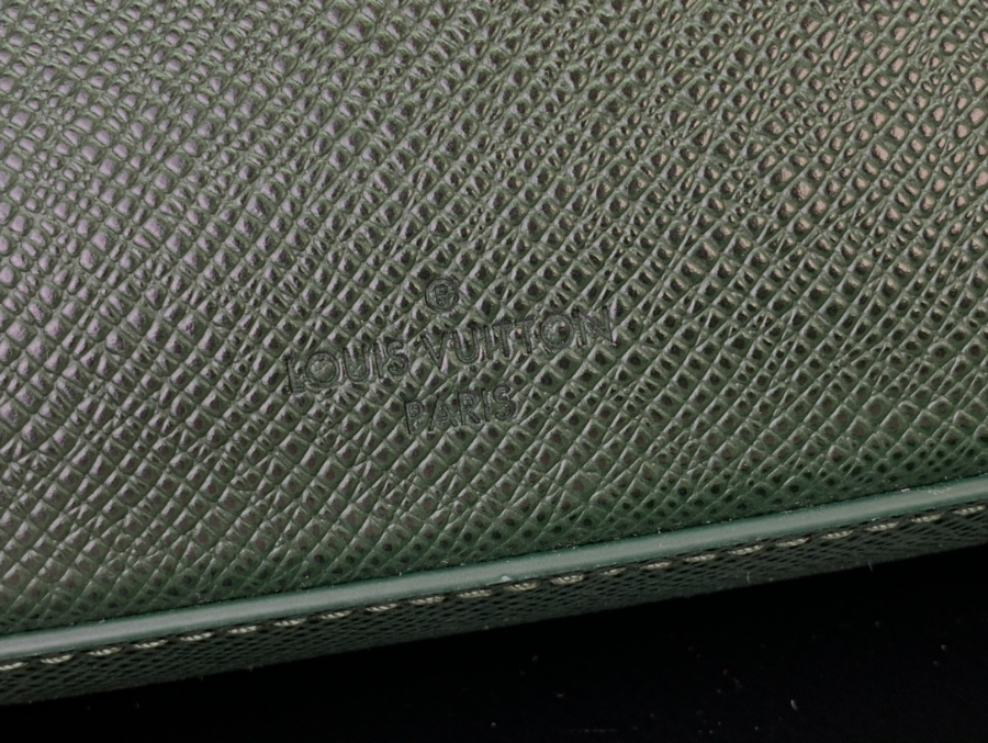 루이비통 에비뉴 메신저 M11657 22.515.57.5cm 그린8.jpg