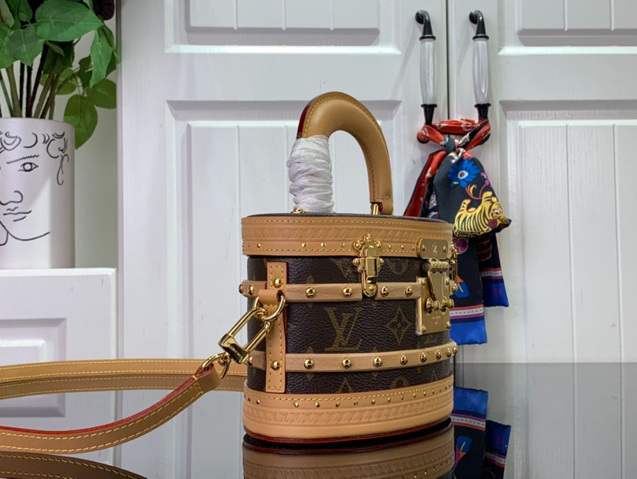 루이비통 엘리스 모노그램 M24843 19.51211.5cm3.jpg