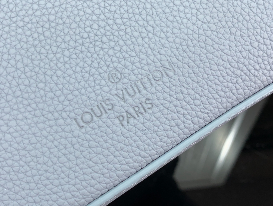 루이비통 패스트라인 Aer 메신저 M22482 23.5187cm 남회색8.jpg