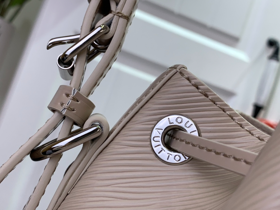 루이비통 노에 BB M12847 201520cm 라이트 베이지8.jpg