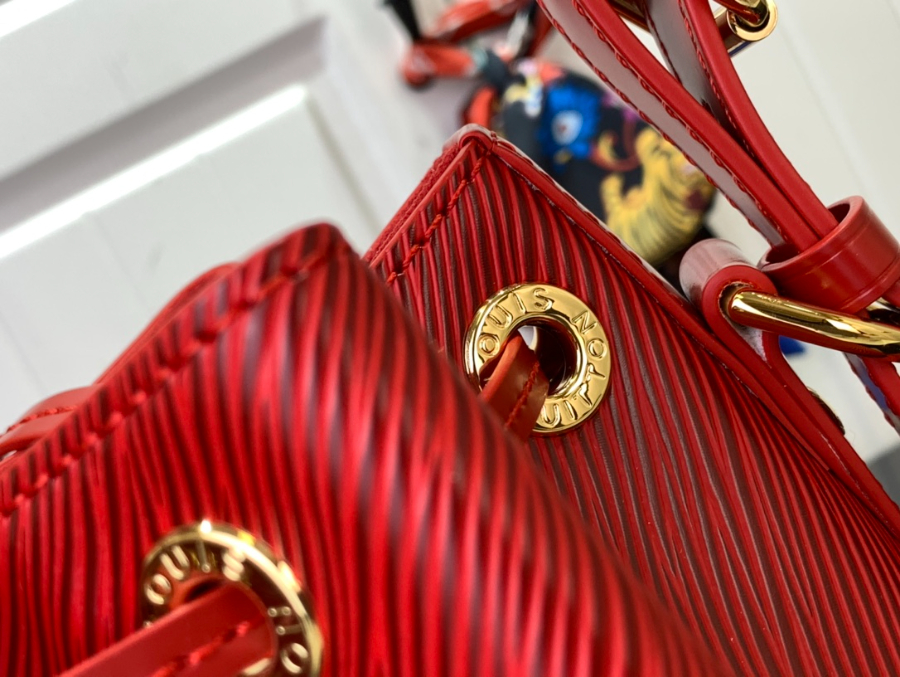 루이비통 노에 BB M24675 201520cm 레드8.jpg
