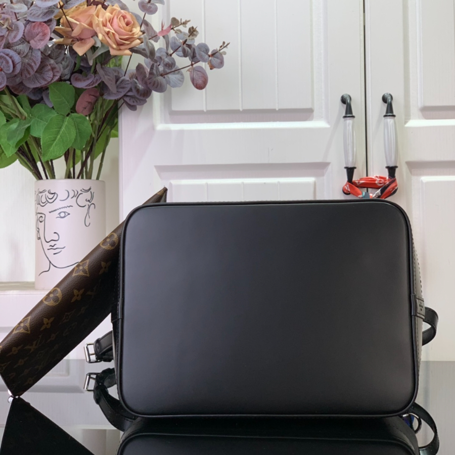 루이비통 노에 MM M24932 332027cm 블랙4.jpg