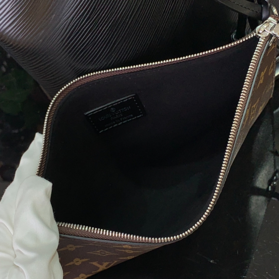 루이비통 노에 MM M24932 332027cm 블랙6.jpg