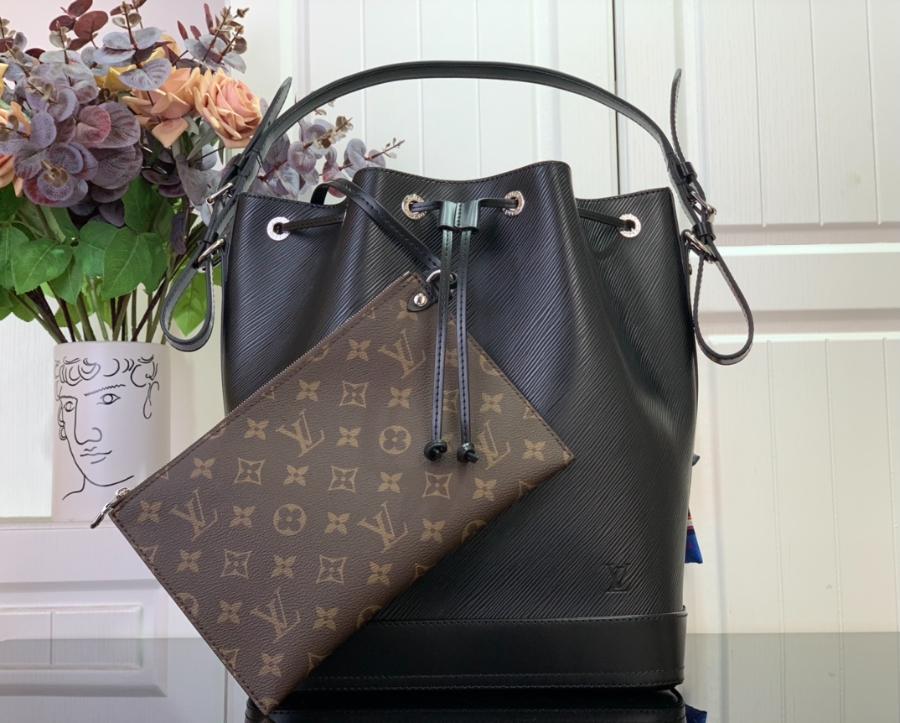 루이비통 노에 MM 버킷백 블랙 332027cm2.jpg