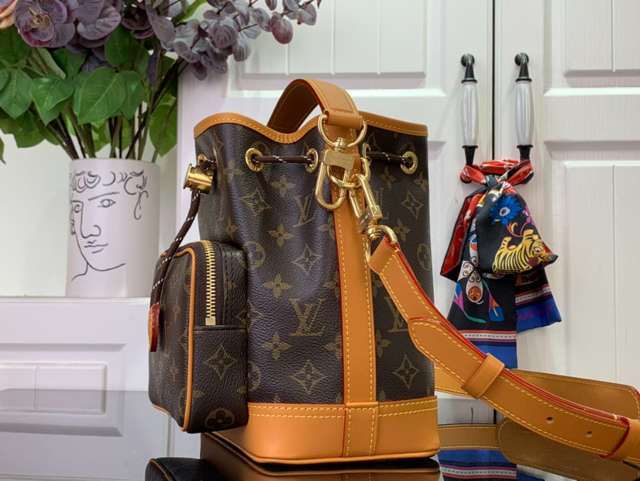 루이비통 노에 카고 백팩 M14017 241622cm 브라운3.jpg