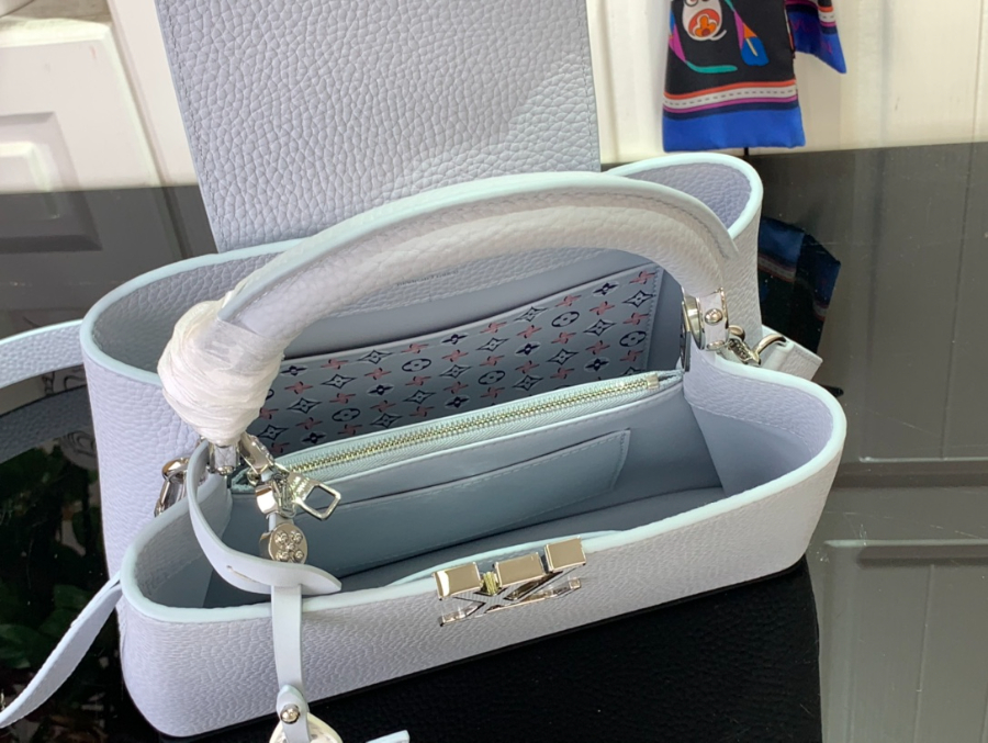 루이비통 프라워 카퓌신 BB M21303 17.3927cm 남회색5.jpg