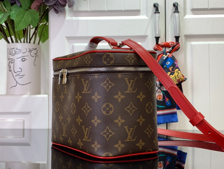 루이비통 니스 BB 레드 M12671 1814.524cm3.jpg