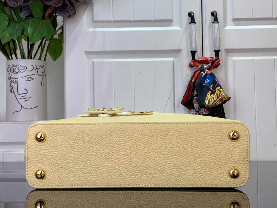 루이비통 프라워 카퓌신 이스트 웨스트 BB M11351 19933cm 옐로우4.jpg