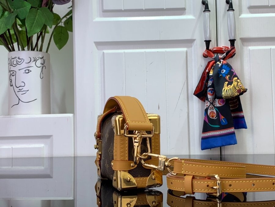 루이비통 피코 사이드 트렁크 숄더백 M83018 14106.5cm3.jpg