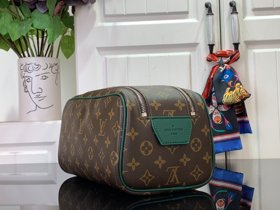 루이비통 돕 키트 보르네오 그린 M12639 1516.528cm4.jpg