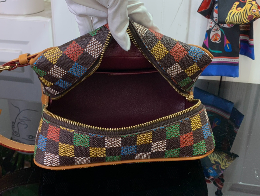 루이비통 락커 돕 키트 131223cm N00151 브라운5.jpg