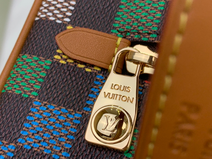 루이비통 락커 돕 키트 131223cm N00151 브라운6.jpg