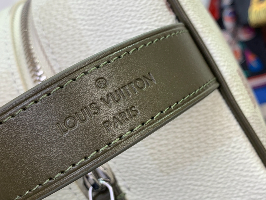 루이비통 락커 돕 키트 131223cm N00151 화이트8.jpg