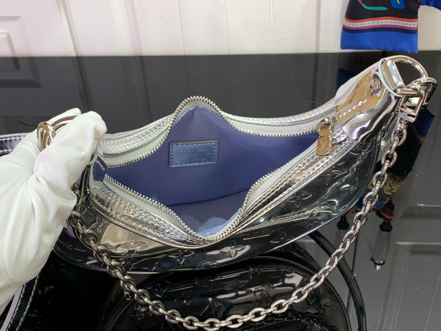 루이비통 루프 13623cm M11833 실버5.jpg