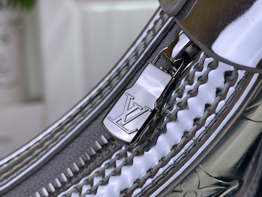 루이비통 루프 13623cm M11833 실버7.jpg