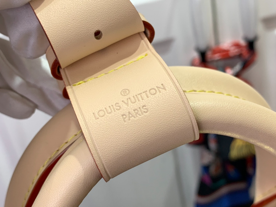 루이비통 무라카미 타카시 키폴 반둘리에 452720cm 브라운 M141827.jpg