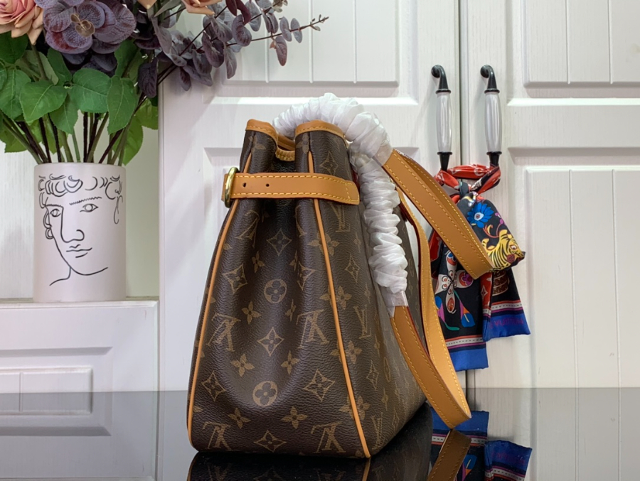 루이비통 베티놀즈 토트백 M51154 382613cm3.jpg