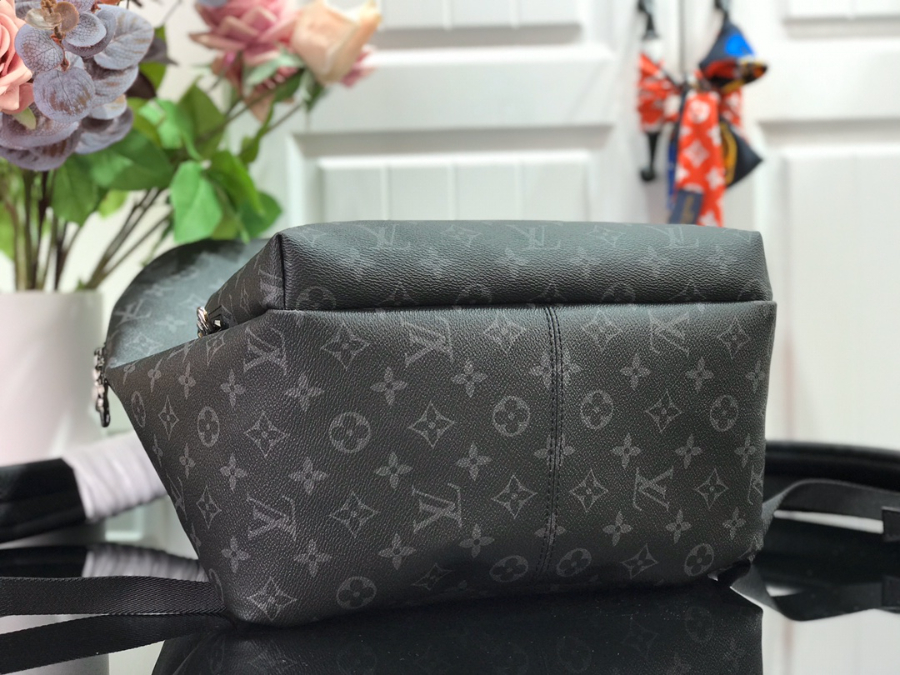 루이비통 디스커버리 백팩 PM 모노그램 이클립스 M43186 403020cm 블랙4.jpg