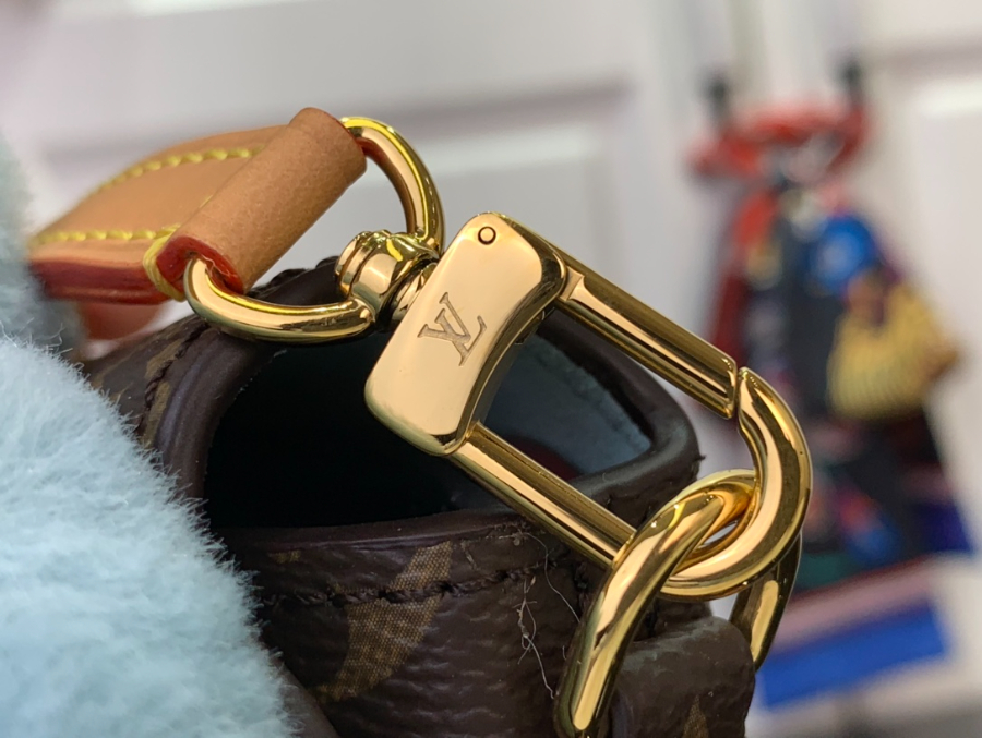 루이비통 비비엔 폰 파우치 모노그램 아주르 프로스트 M12269 17.54.510cm7.jpg