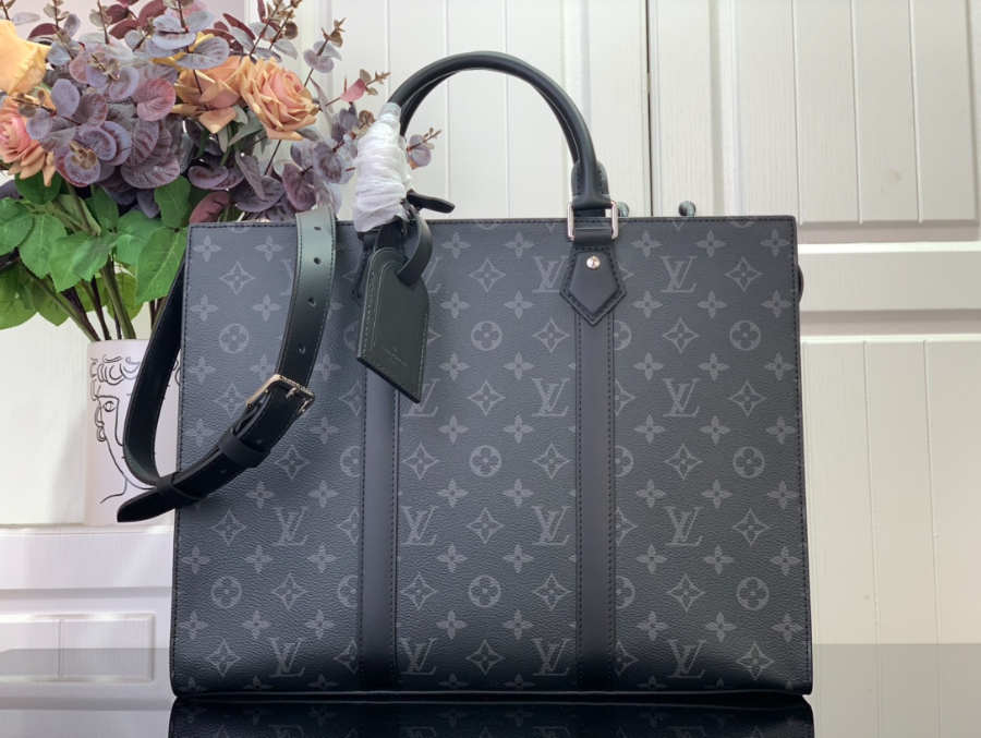 루이비통 삭 플라 호리존탈 지페 모노그램 이클립스 M11742 30.2539.8cm1.jpg