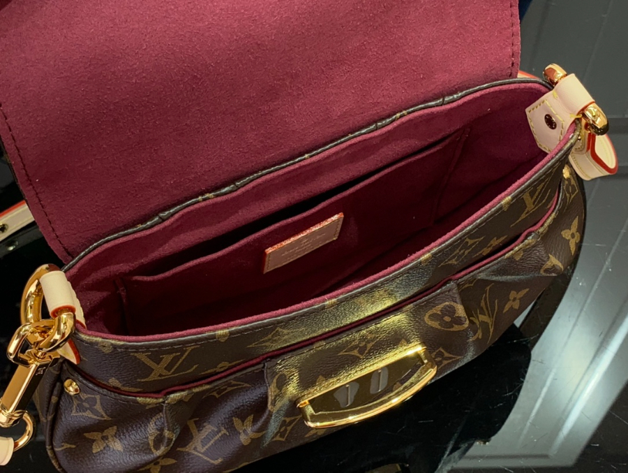 루이비통 선셋 M13617 27183cm 브라운8.jpg