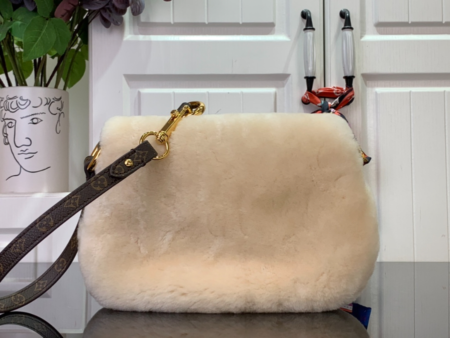 루이비통 선셋 크림 M12097 27183cm2.jpg