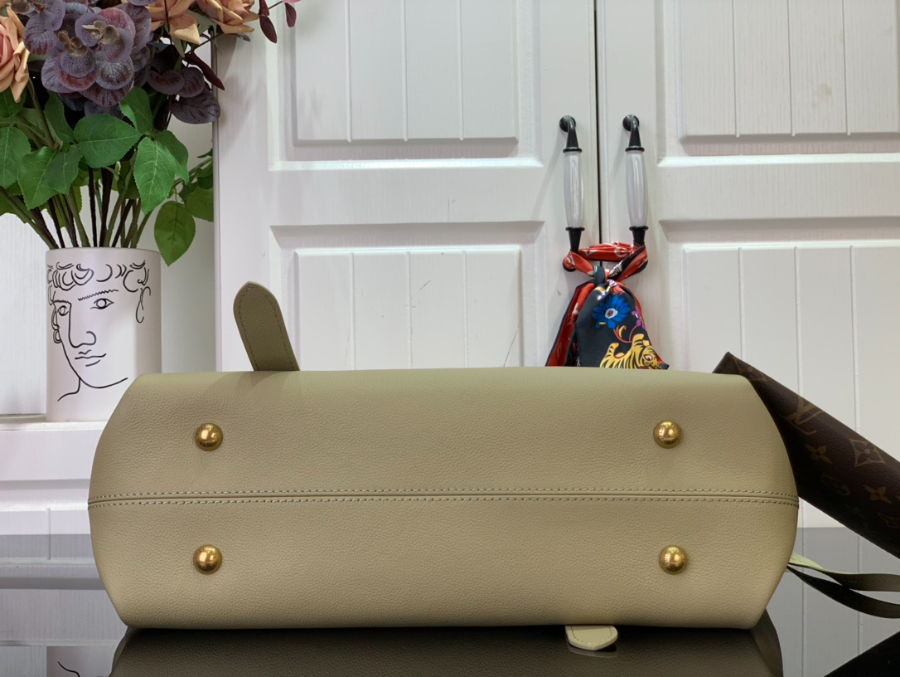 루이비통 로우 키 카바스 M25343 473014cm 블랙4 (1).jpg