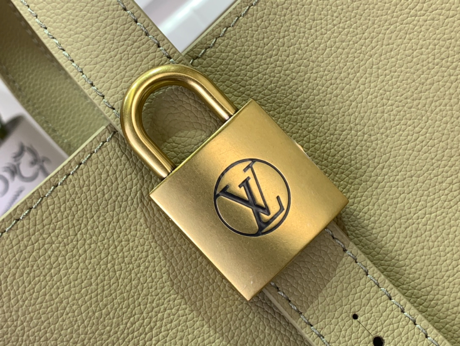 루이비통 로우 키 카바스 M25343 473014cm 블랙6 (1).jpg