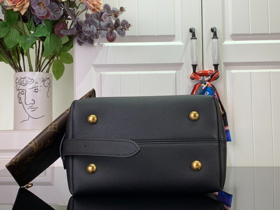 루이비통 로우 키 호보 PM M25354 242816cm 블랙4.jpg