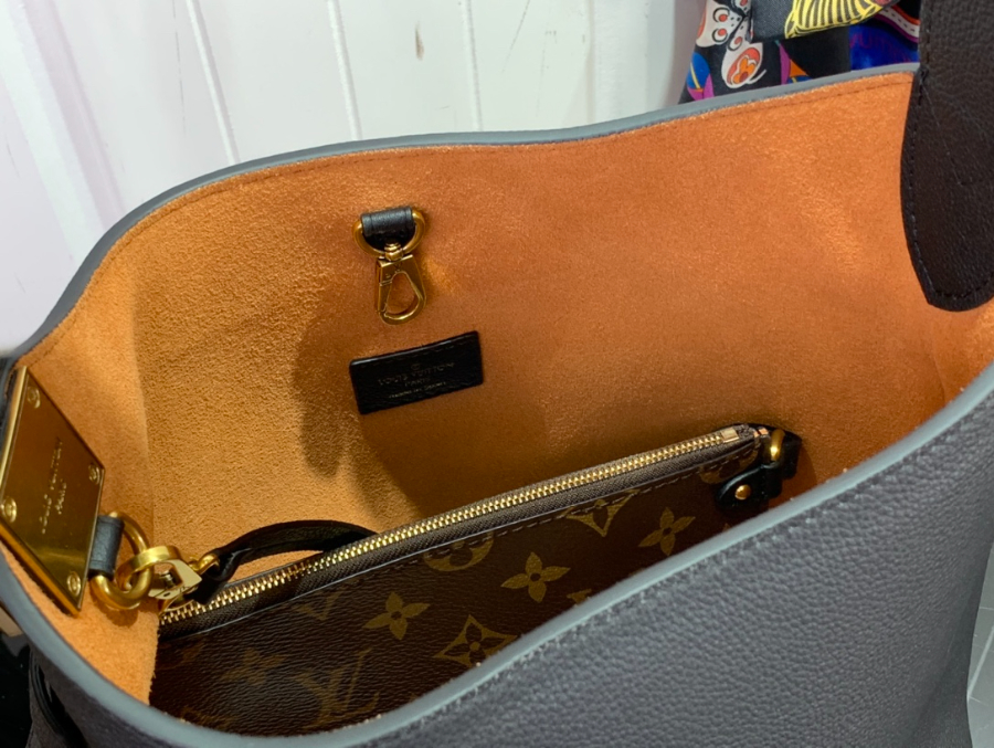 루이비통 로우 키 호보 PM M25354 242816cm 블랙5.jpg