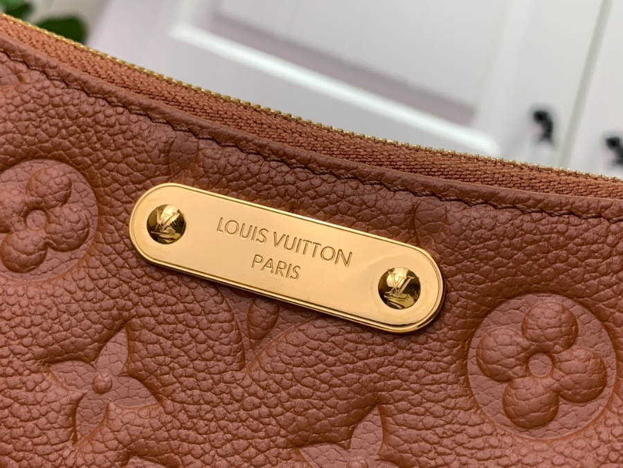 루이비통 리브 포쉐트 M83008 브라운 9.65.32.6cm6.jpg