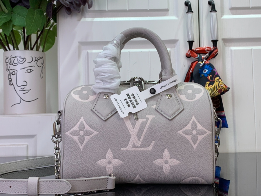 루이비통 스피디 반둘리에 M14207 13.51220.5cm 애쉬 퍼플1.jpg