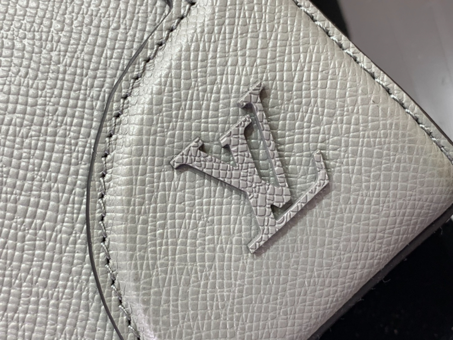 루이비통 슬림 브리프케이스 그레이 40294cm M3081008.jpg