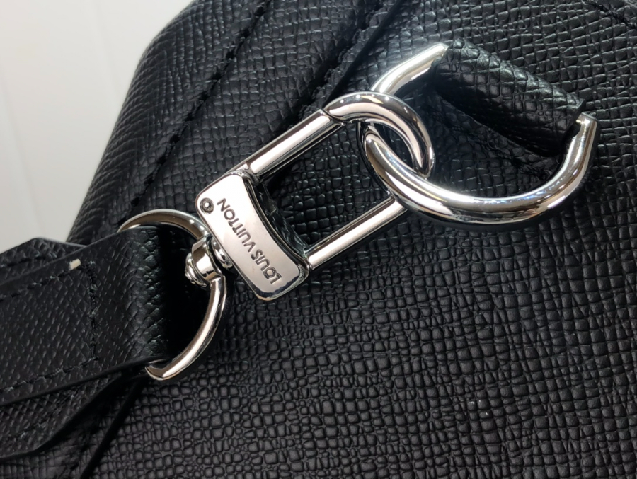 루이비통 슬림 브리프케이스 블랙 40294cm M308107.jpg