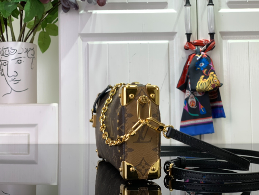 루이비통 모노그램 슬림 트렁크 M25445 23124cm 다크 브라운3.jpg