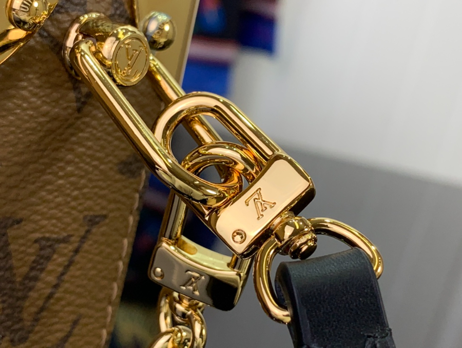 루이비통 모노그램 슬림 트렁크 M25445 23124cm 다크 브라운7.jpg